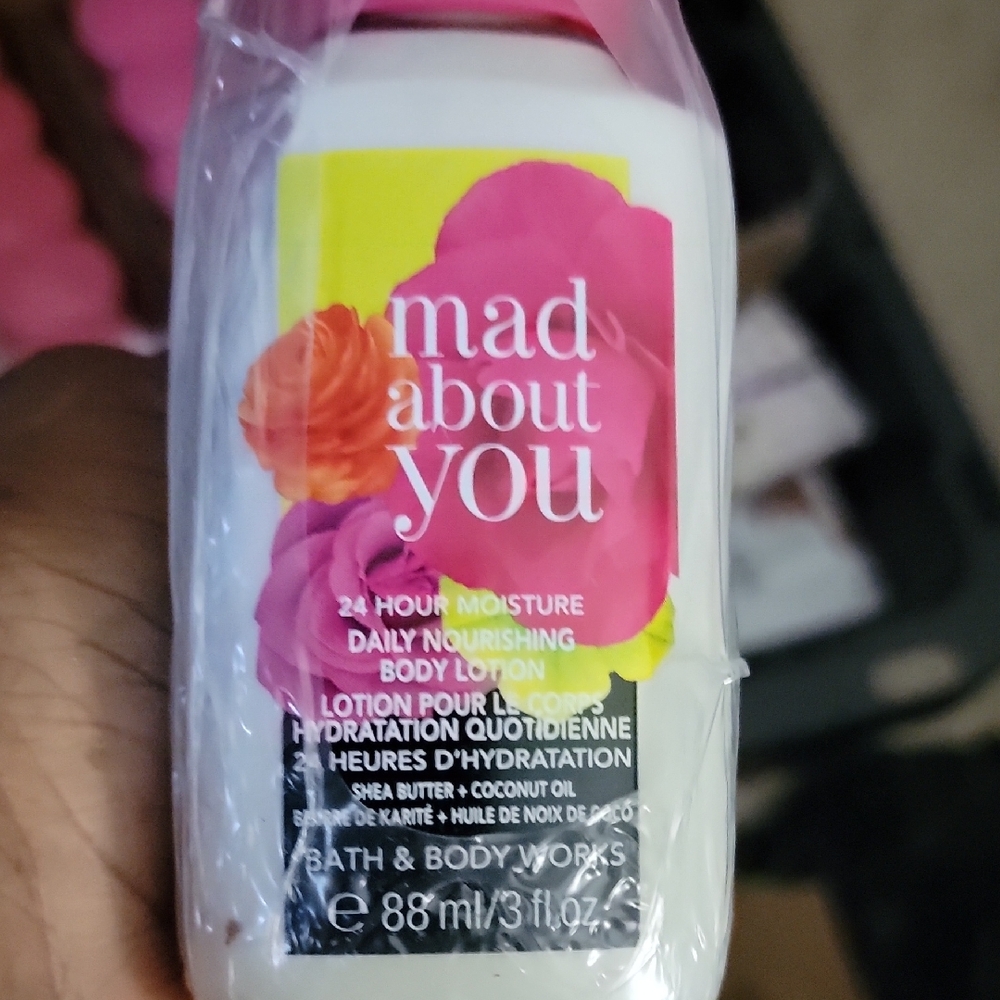 Bundle Bath & Body Works (Mad About You ) 4 Pack Travel Size 3 Oz.  Moisturizer